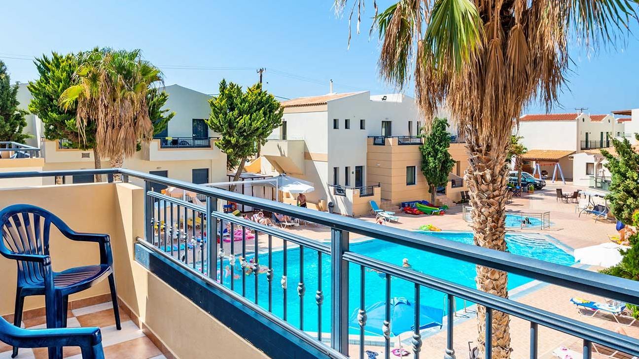 Blue Aegean Hotel & Suites Goúvai Ngoại thất bức ảnh